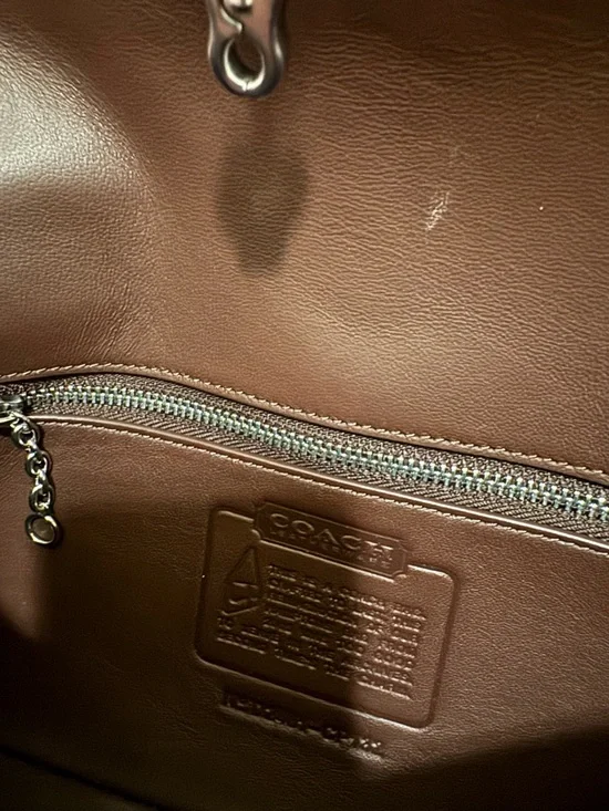 Coach Hamptons Bag in Maple - Picture 9 of 11